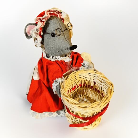 Vintage Mouse Figurine in Red Dress with Basket Grandma Style Christmas Decor - Picture 1 of 7